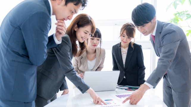 チームで課題解決に取り組む「協働力」